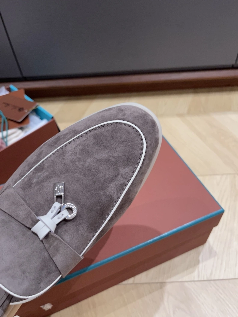 Timeless Othxr Slippers 208228