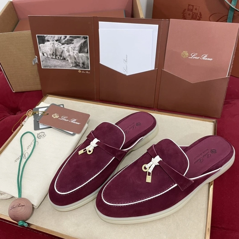 Comfortable Othxr Slippers 208221