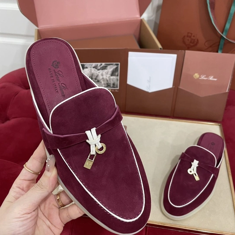 Comfortable Othxr Slippers 208221