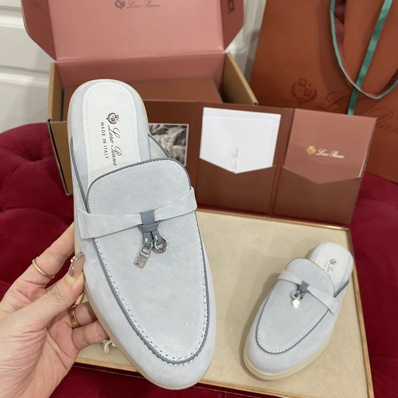 Trendsetting Othxr Slippers 208215