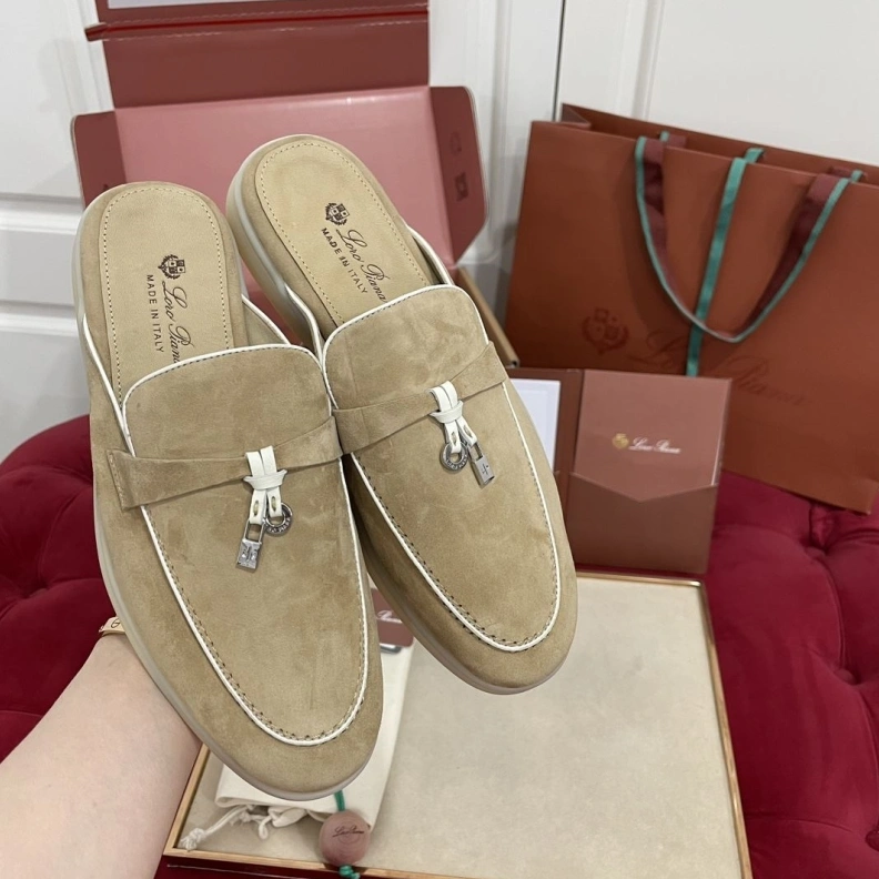 Othxr Slippers ModernLook 208217