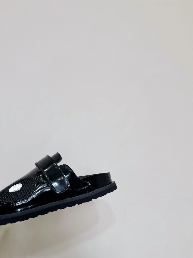 Othxr Slippers Resilient 208200