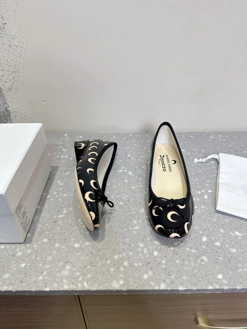 Sleek Othxr flat shoes 208773