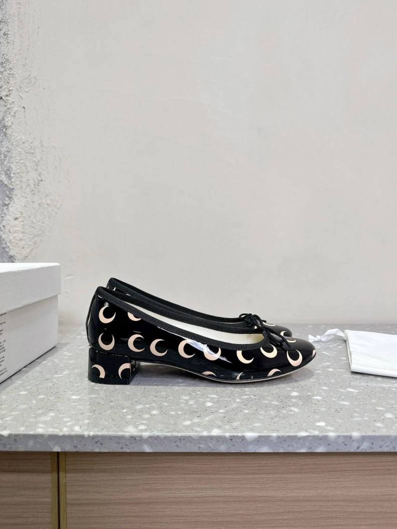 Sleek Othxr flat shoes 208773