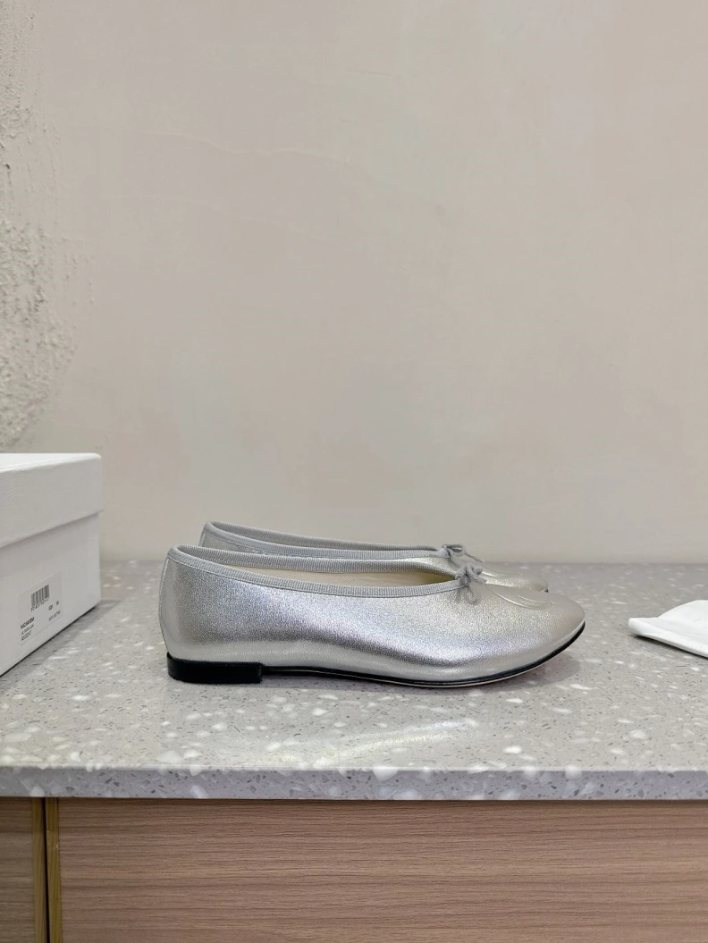 Refined Othxr Leather Shoes 208551