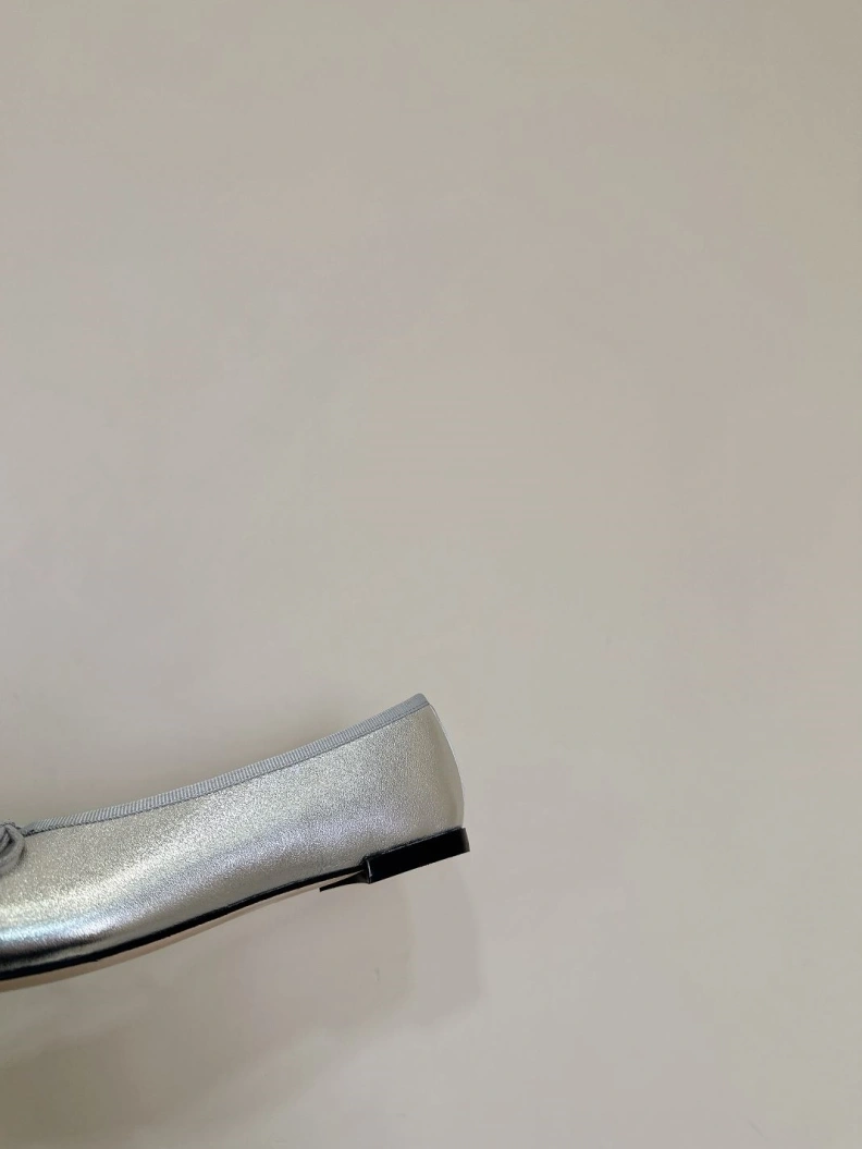 Refined Othxr Leather Shoes 208551