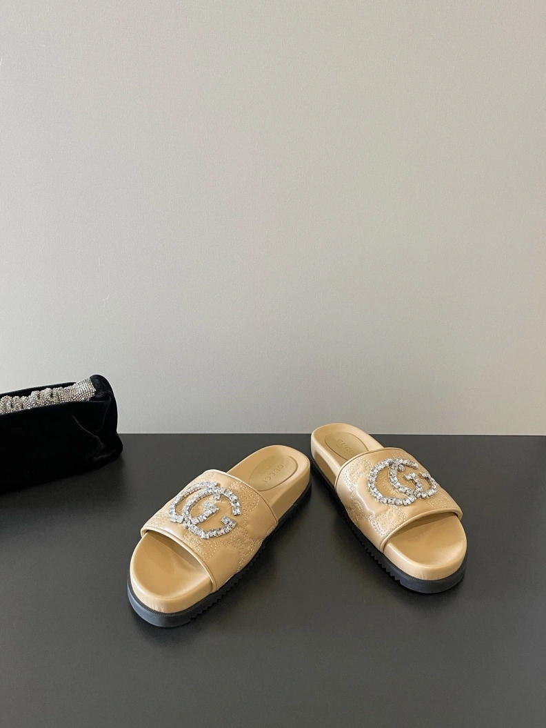 Gxccx Slippers Sophisticated 155098