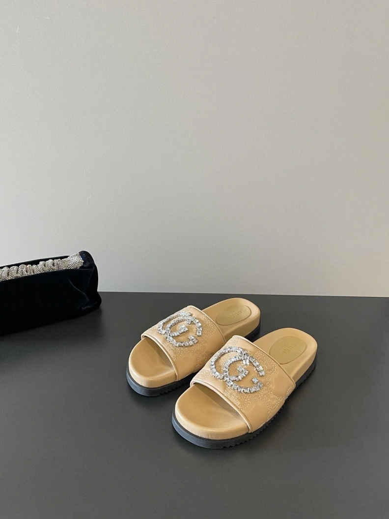 Gxccx Slippers Sophisticated 155098