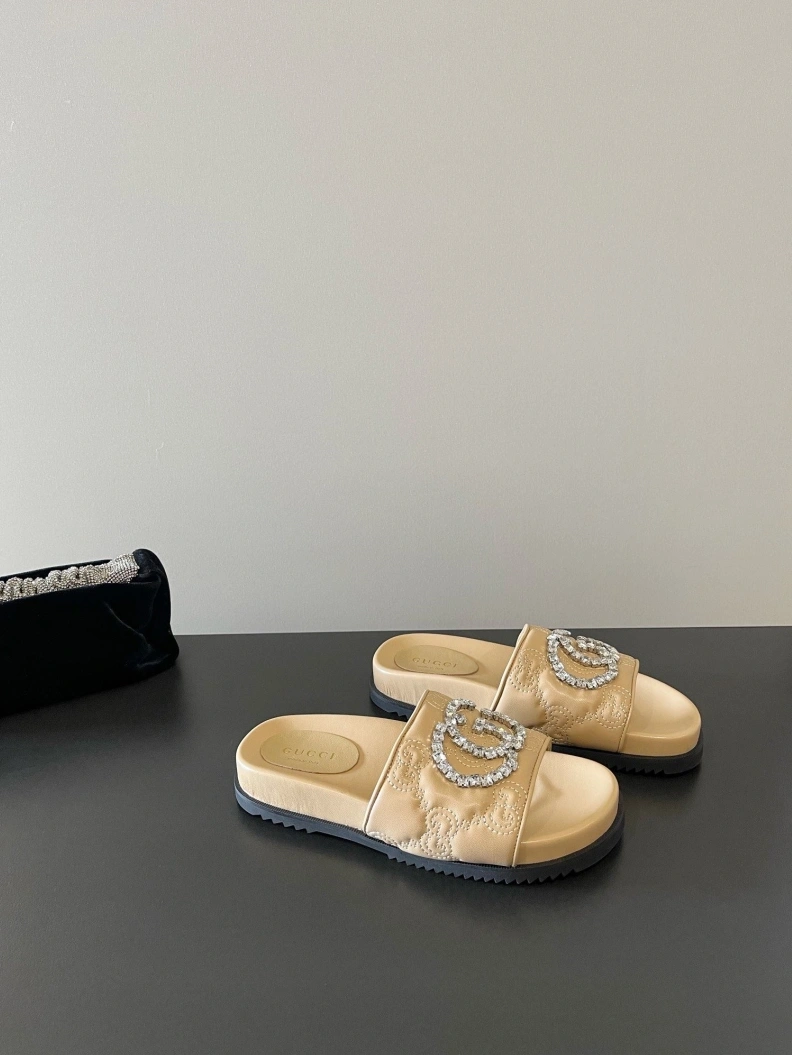 Gxccx Slippers Sophisticated 155098