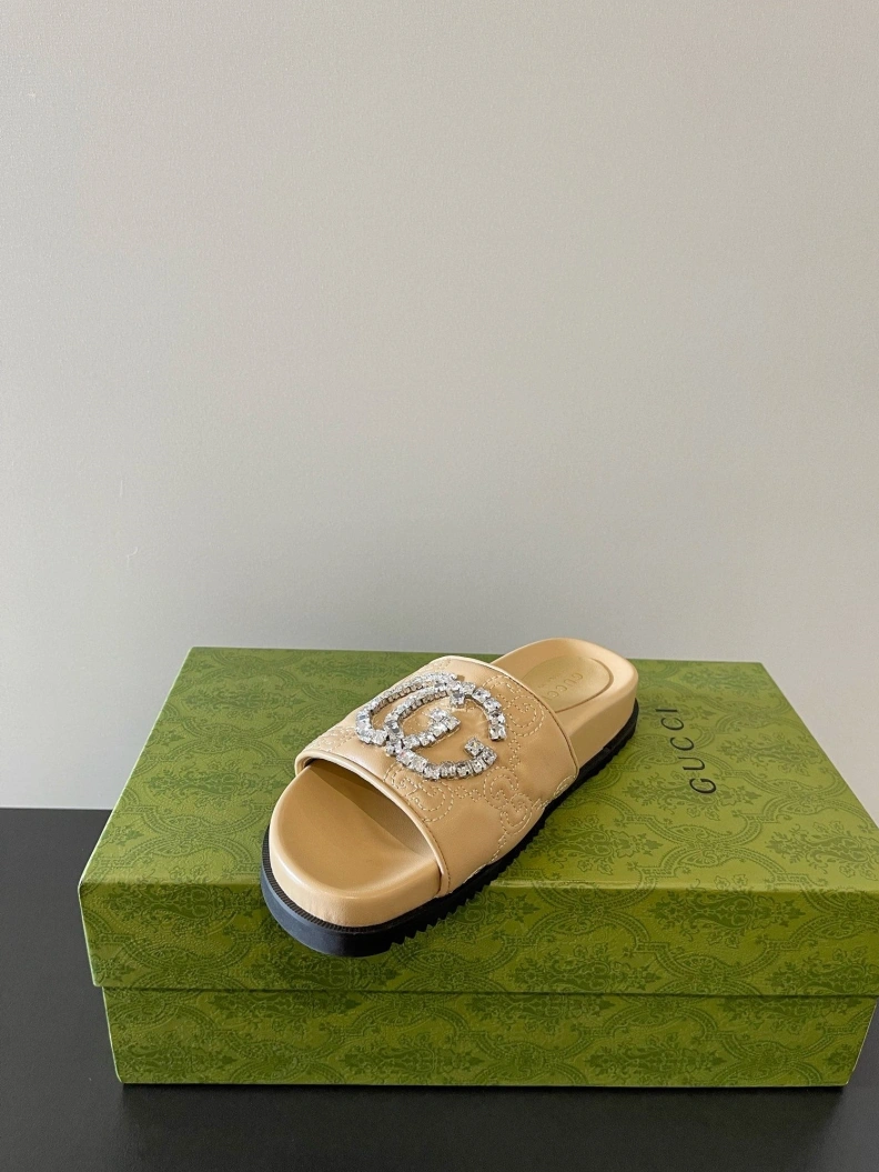 Gxccx Slippers Sophisticated 155098