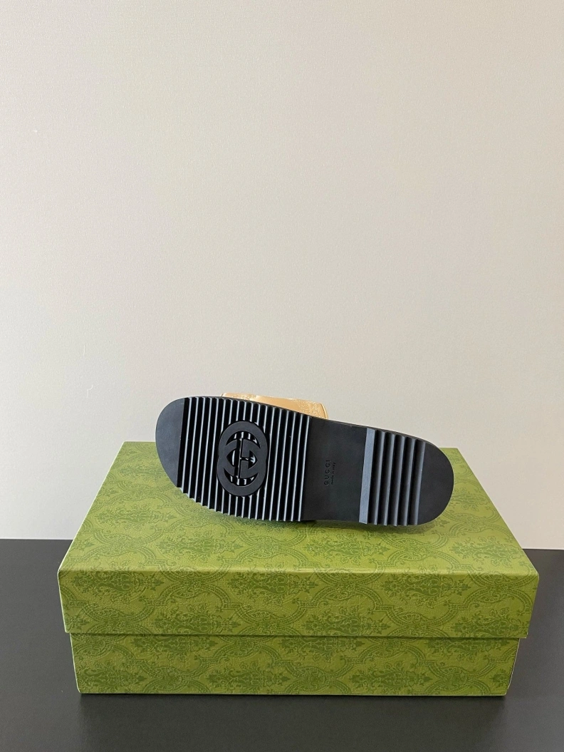Gxccx Slippers Sophisticated 155098