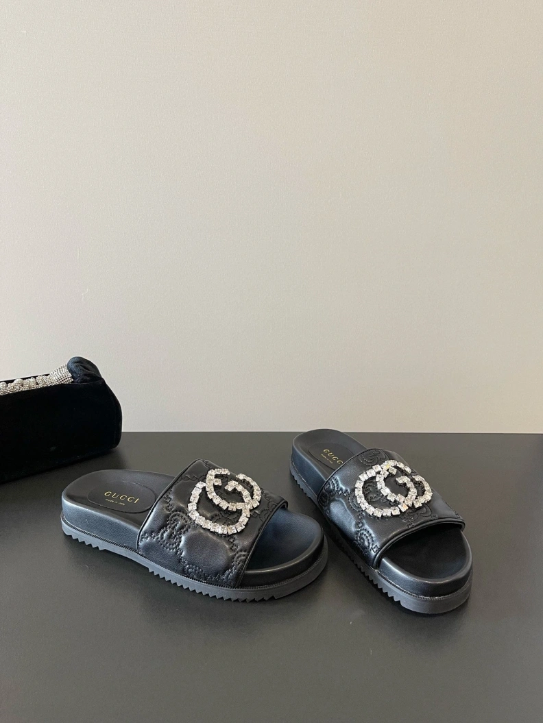 Reliable Gxccx Slippers 155097