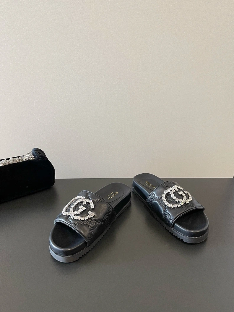 Reliable Gxccx Slippers 155097