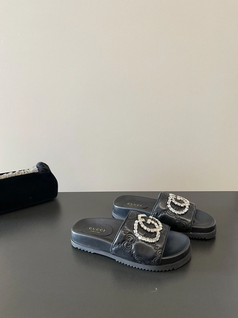 Reliable Gxccx Slippers 155097