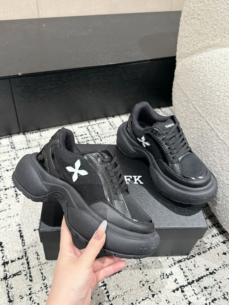 NewStyle Othxr Sneakers 208013