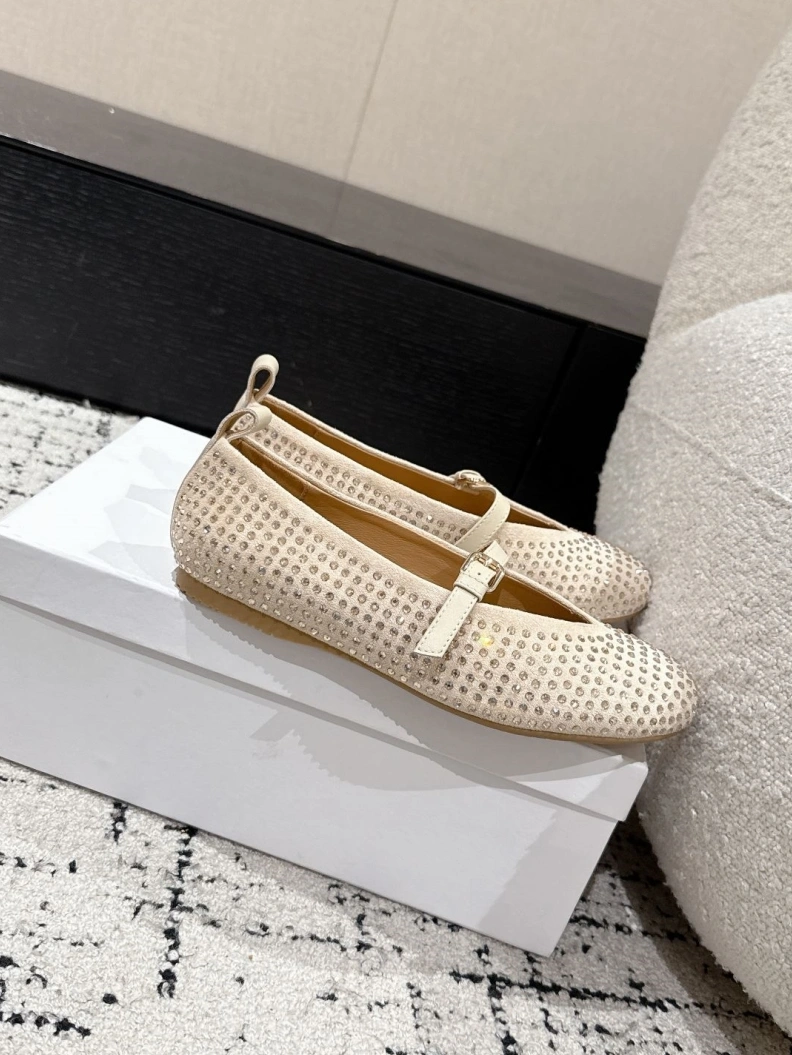 Trendsetting Othxr flat shoes 208774