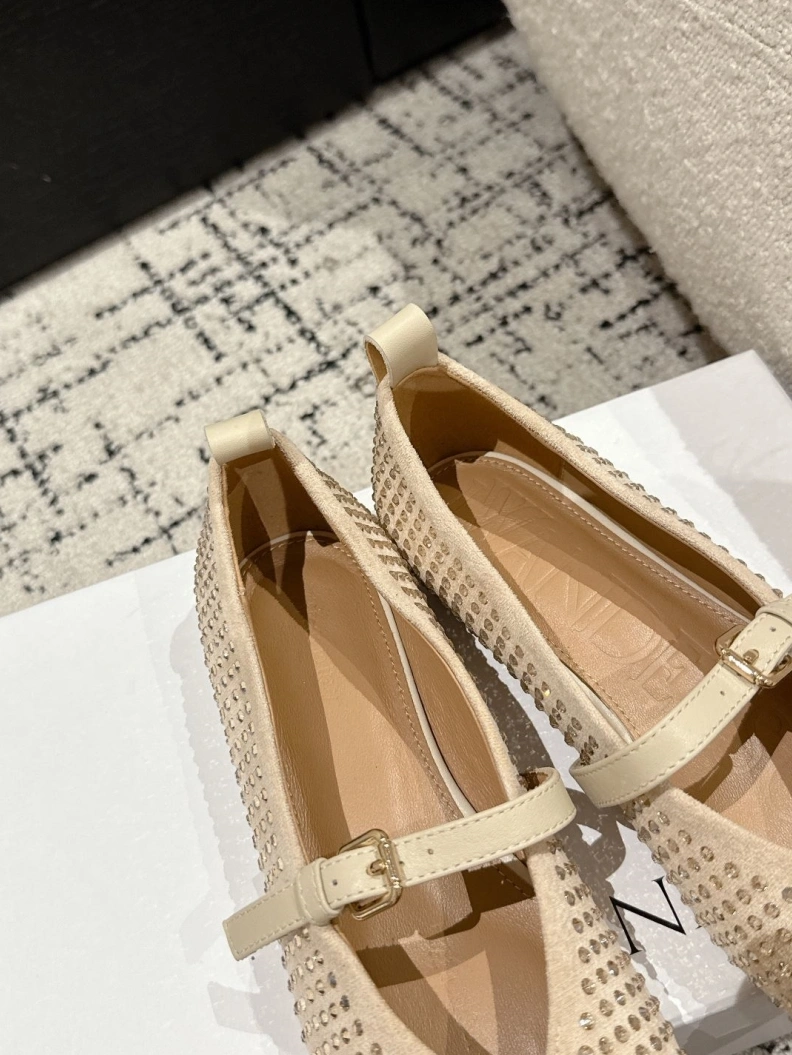 Trendsetting Othxr flat shoes 208774