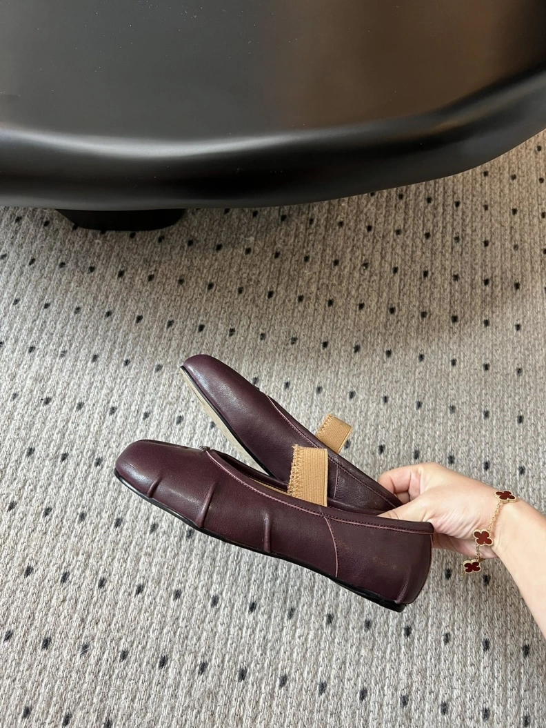 Othxr flat shoes BestValue 208763