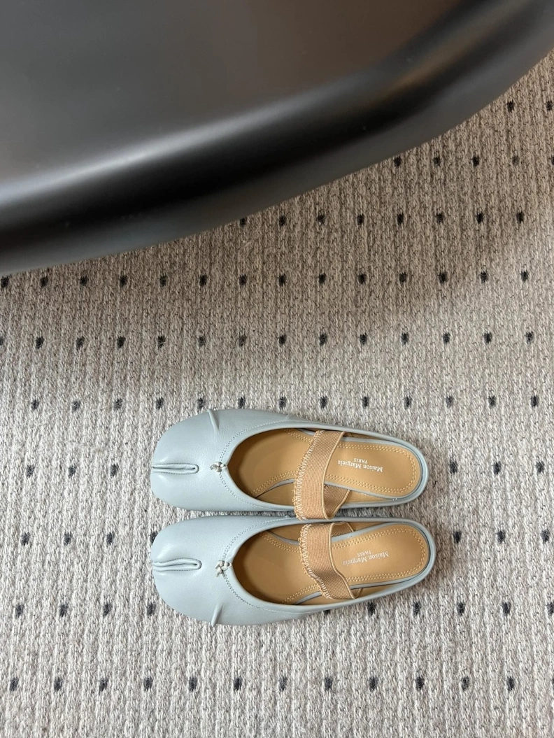 Fashionable Othxr flat shoes 208762