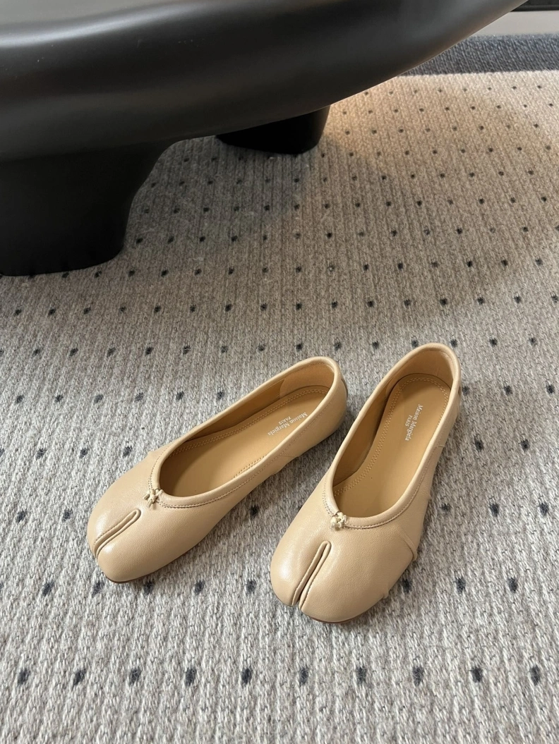 Bright Othxr flat shoes 208761