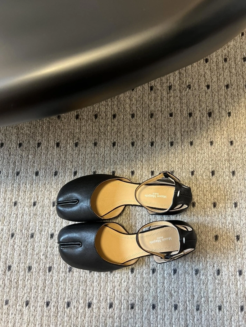 Othxr flat shoes BestValue 208753