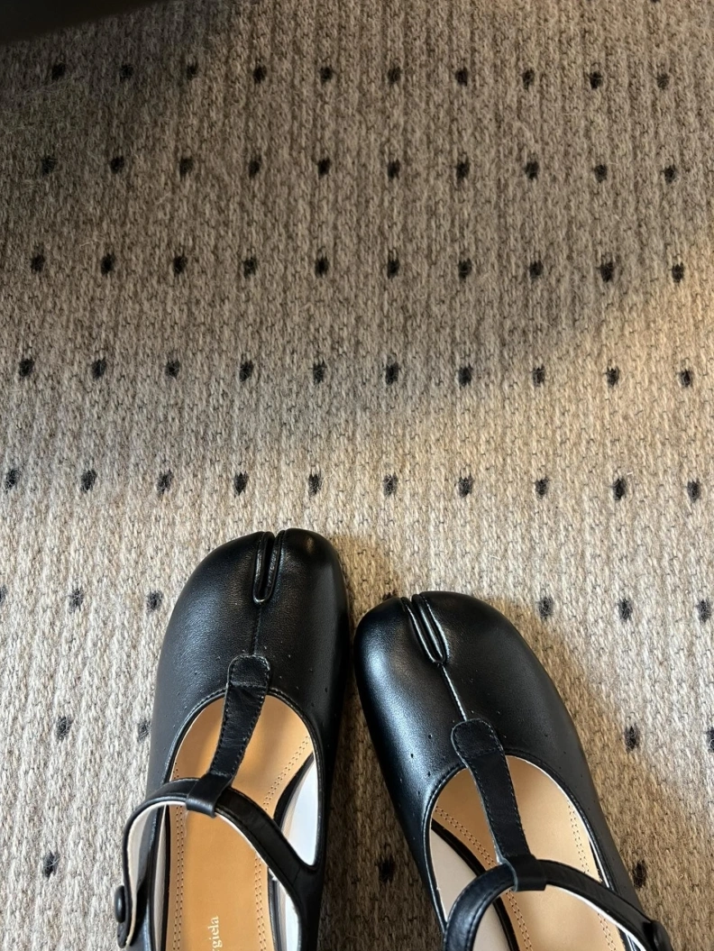 Othxr flat shoes Bold 208750