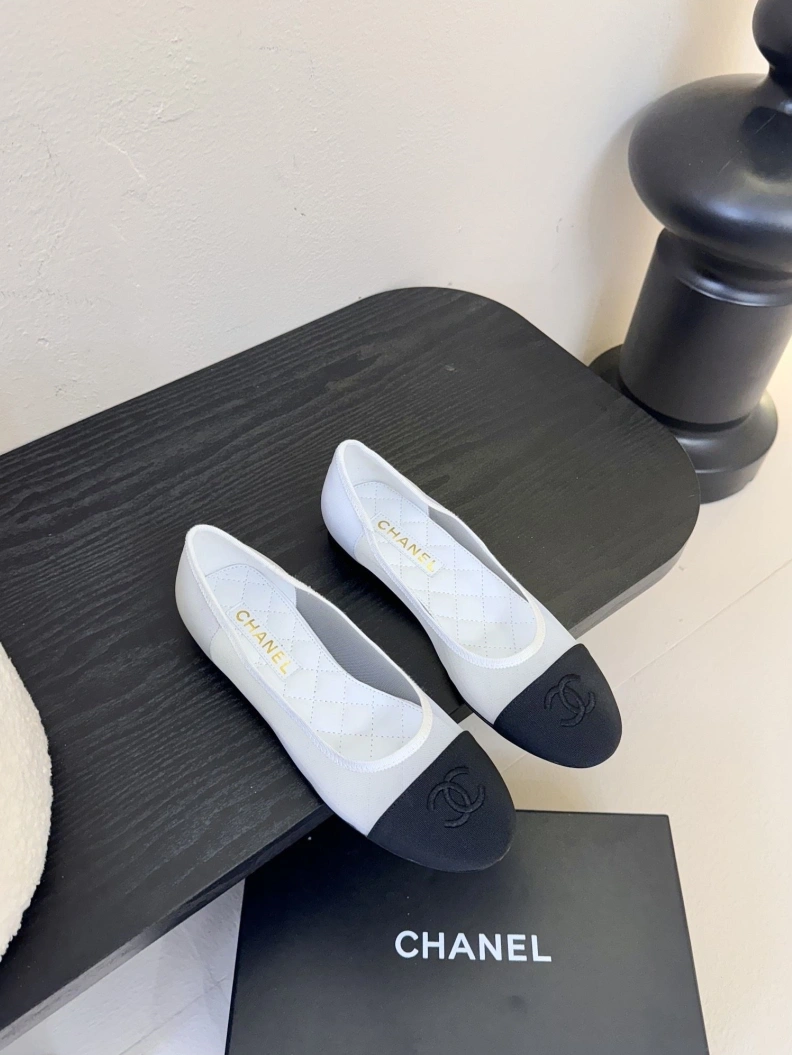 Othxr flat shoes Flexible 208741