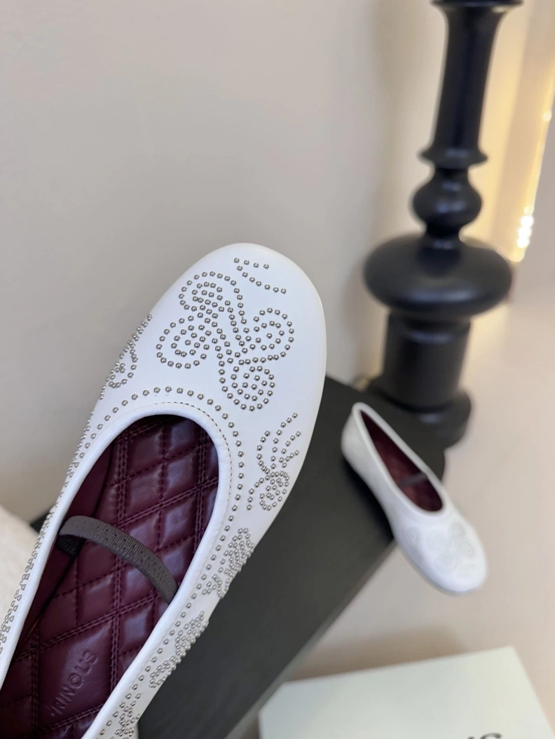 Comfortable Othxr flat shoes 208733