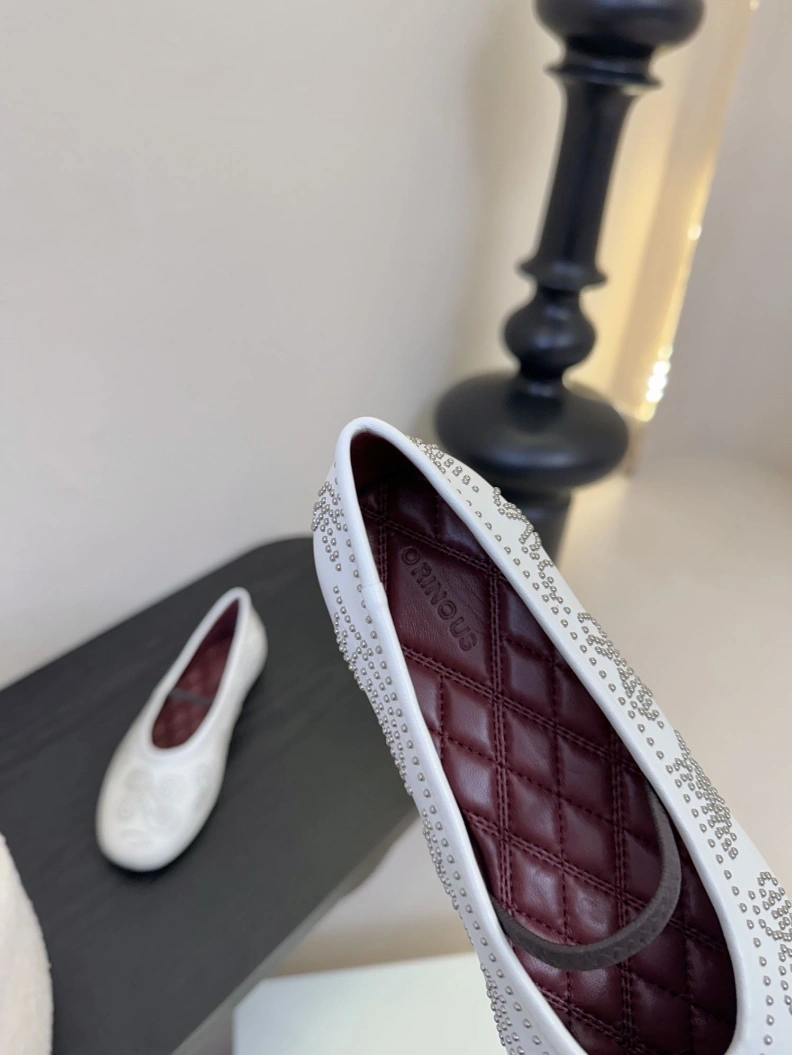 Comfortable Othxr flat shoes 208733