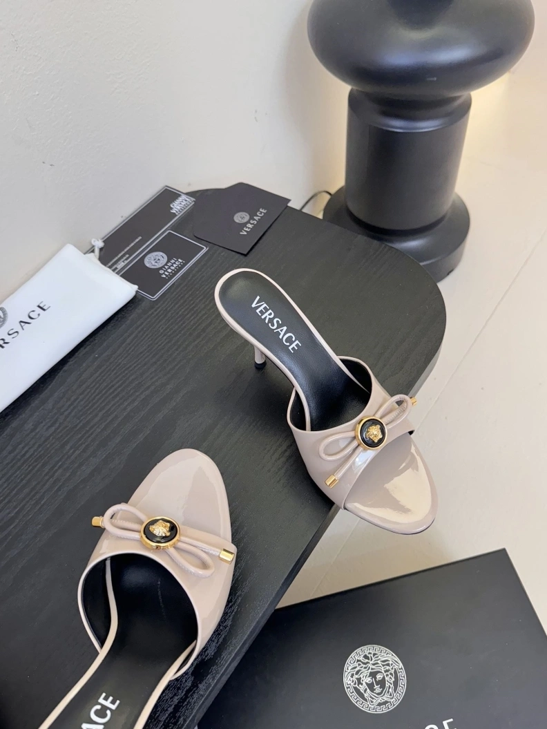Gxvxnchy Sandals AllSeason 151700