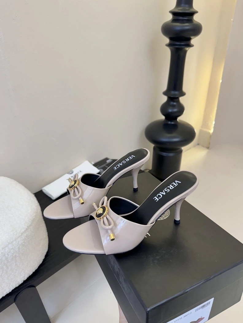 Gxvxnchy Sandals AllSeason 151700