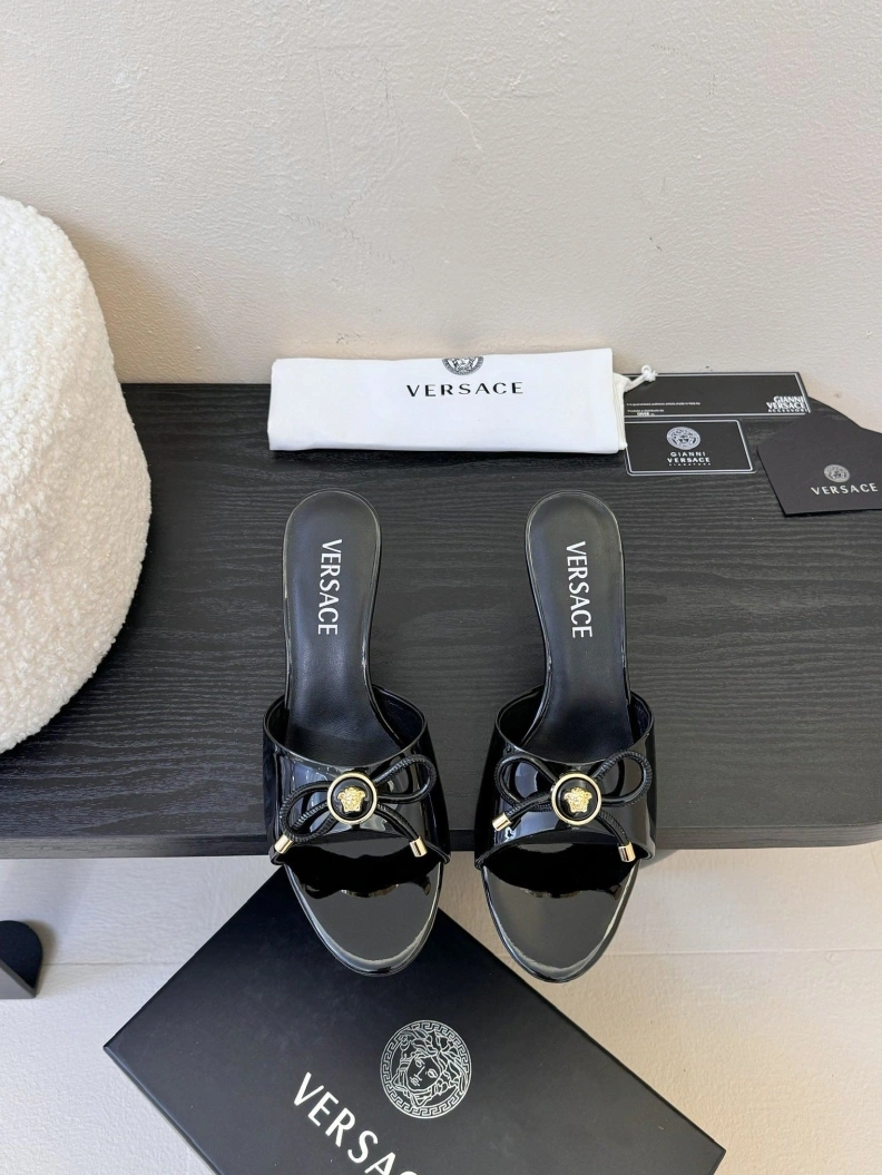 Gxvxnchy Sandals Flexible 151705