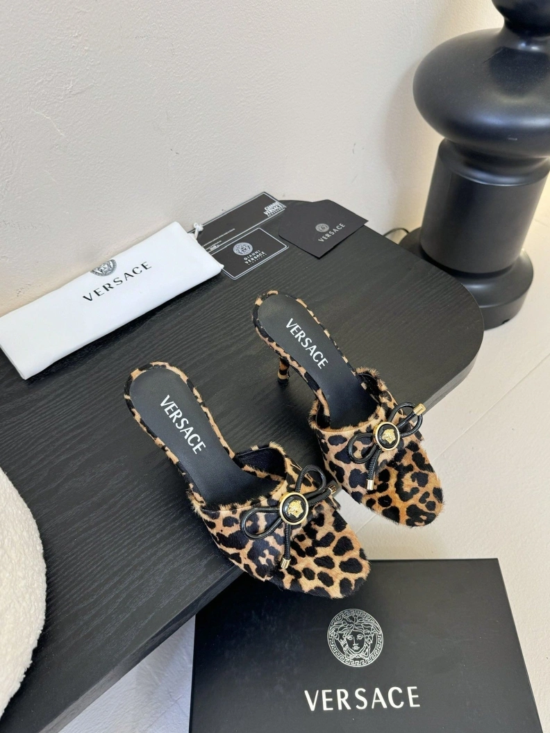 Gxvxnchy Sandals Classic 151708