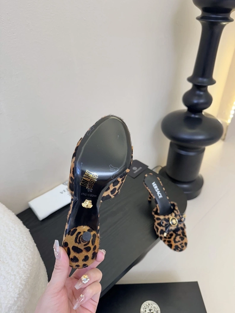Gxvxnchy Sandals Classic 151708
