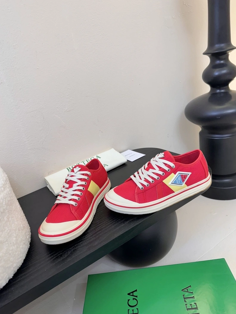 Bold Bxttxga Vxnxta Casual Shoes 112223