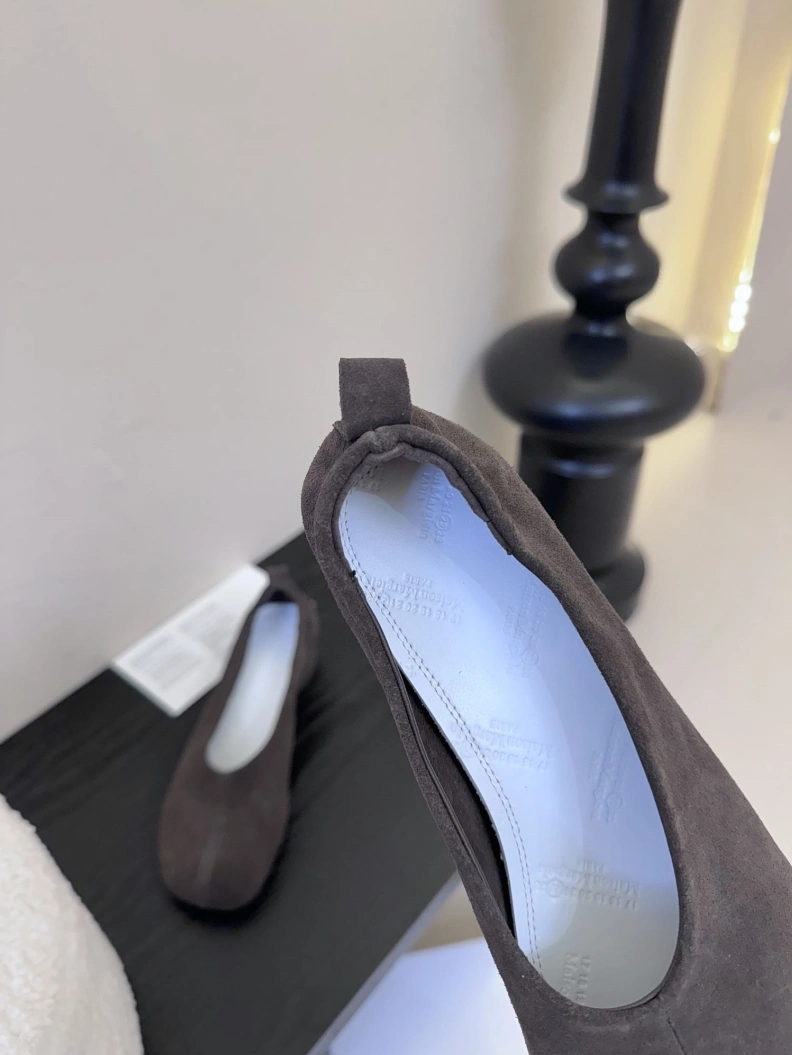 Sleek Othxr flat shoes 208723