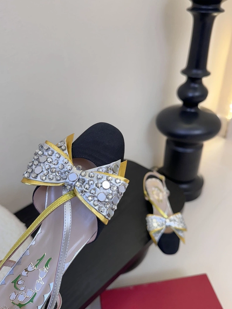 Elegant Vxlxntino Sandals 228710