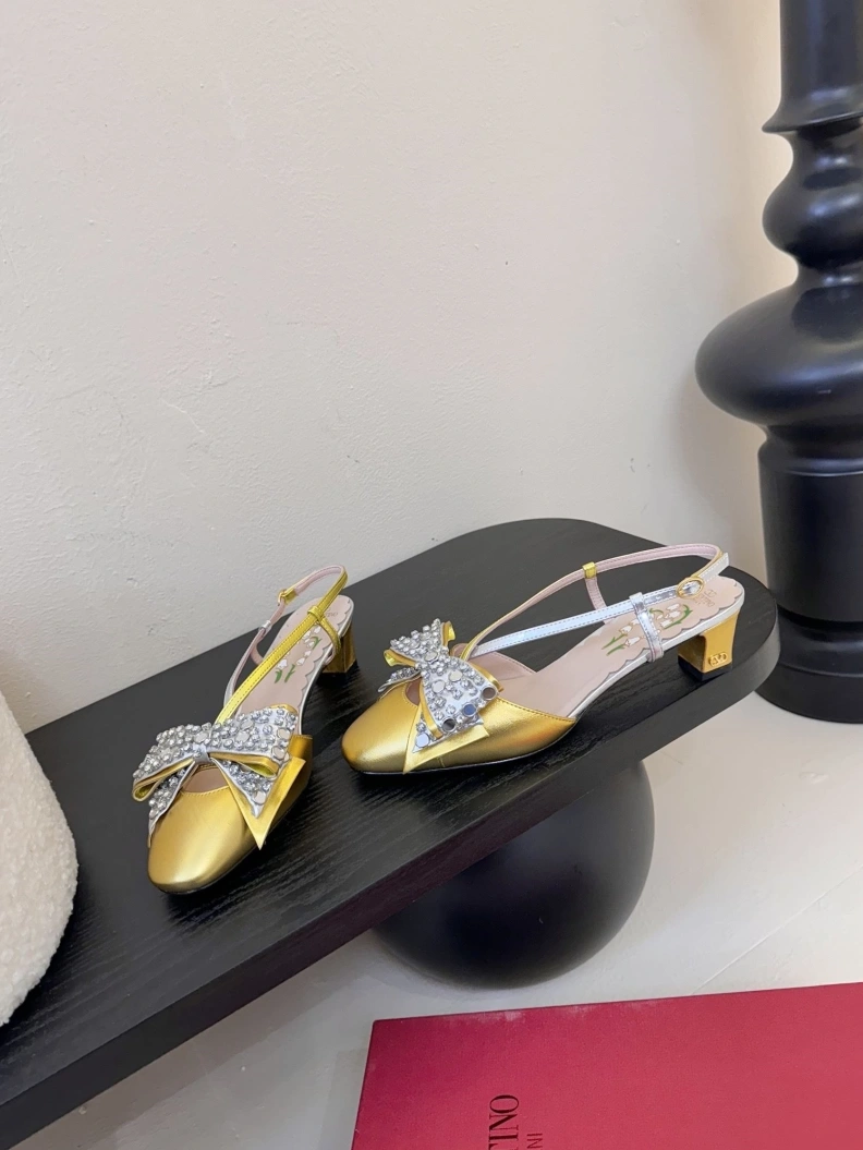 Sophisticated Vxlxntino Sandals 228707