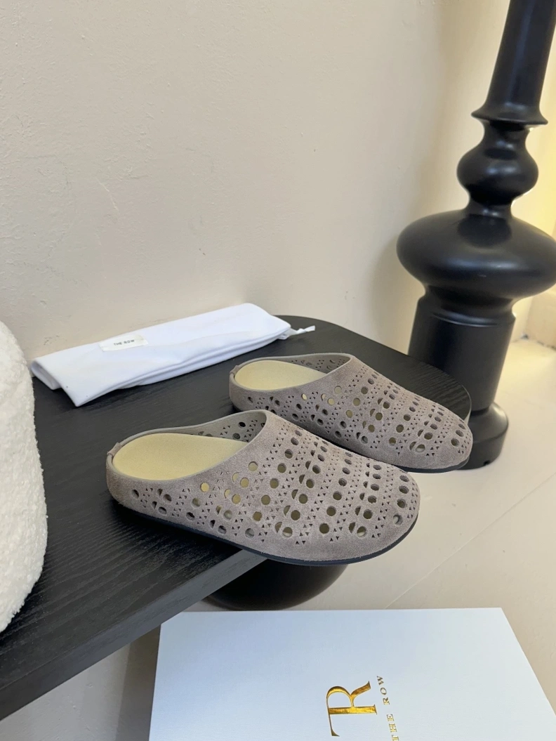 Fashionable Othxr Slippers 208211