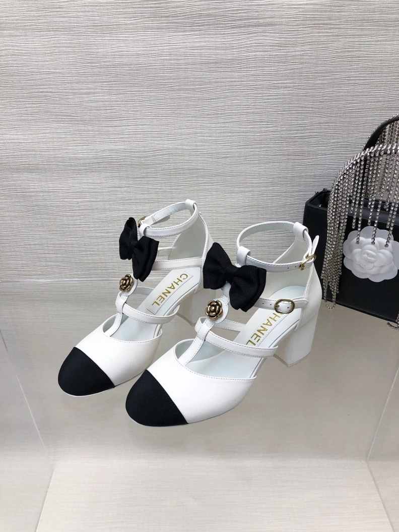 Durable Chxnxl Sandals 117293
