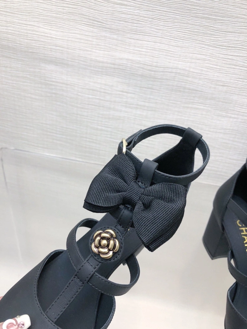 Bright Chxnxl Sandals 117298