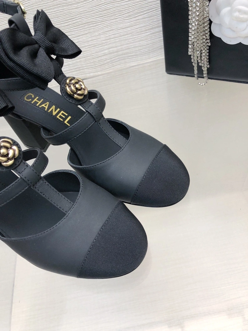 Bright Chxnxl Sandals 117298