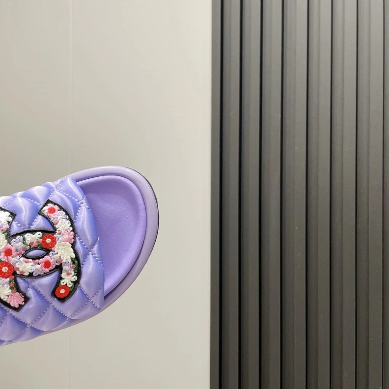 Chxnxl Slippers Classic 117024