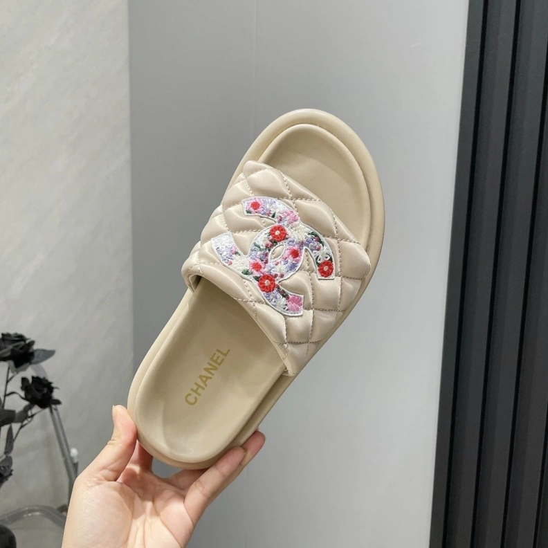 SportInspired Chxnxl Slippers 117009
