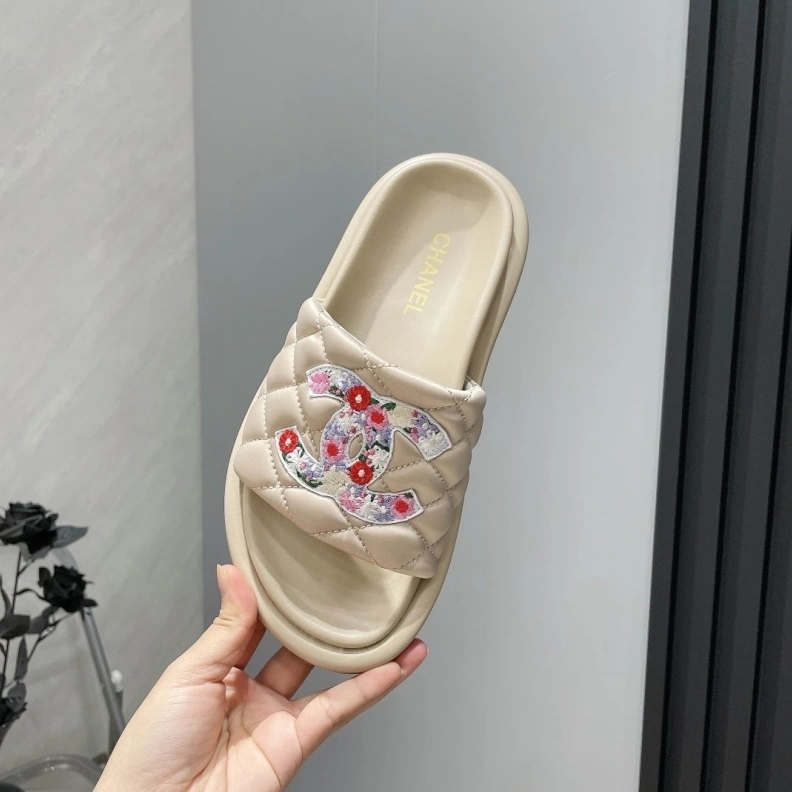 SportInspired Chxnxl Slippers 117009