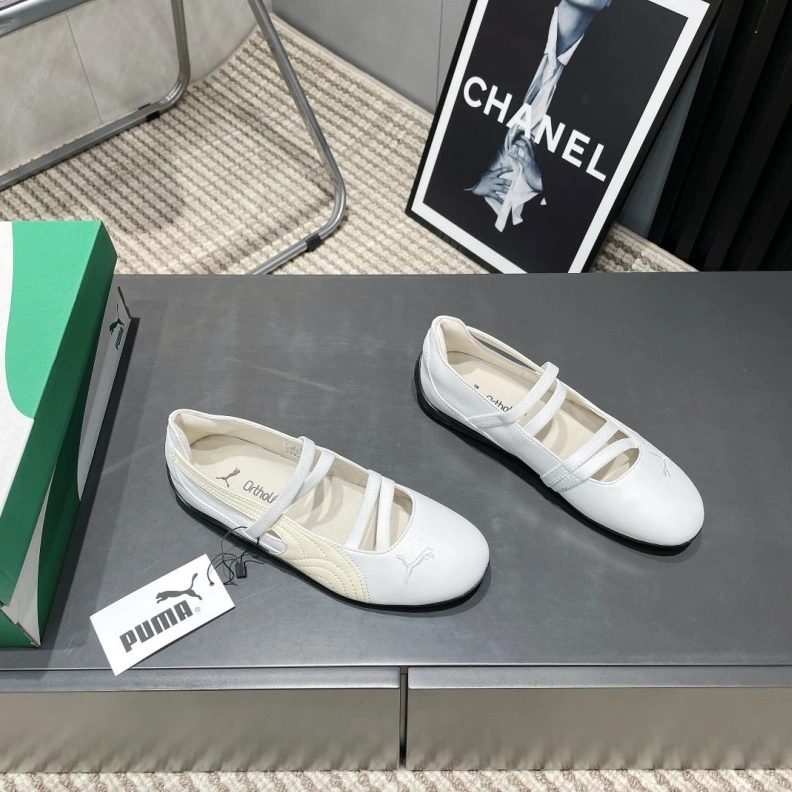 Sleek Othxr flat shoes 208735