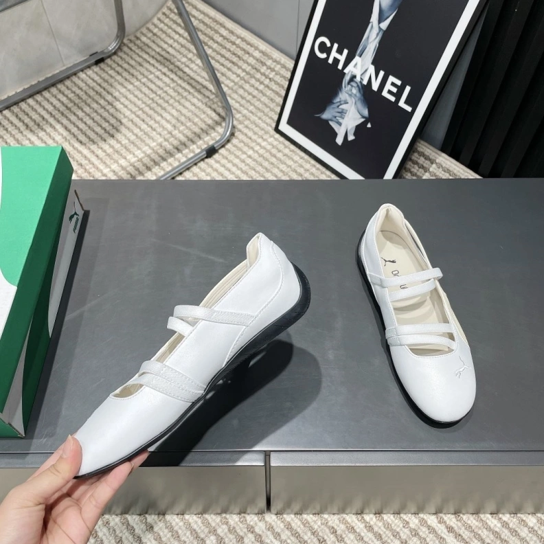 Sleek Othxr flat shoes 208735