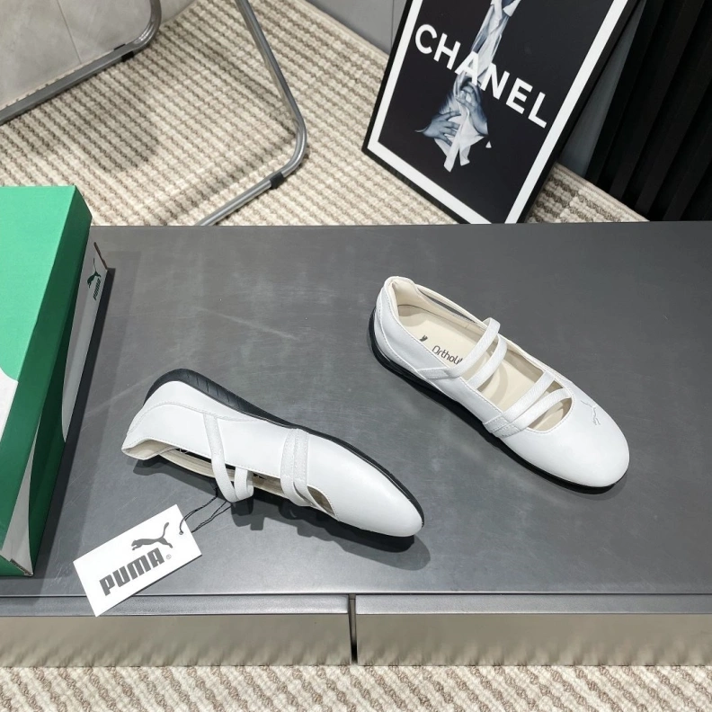 Sleek Othxr flat shoes 208735