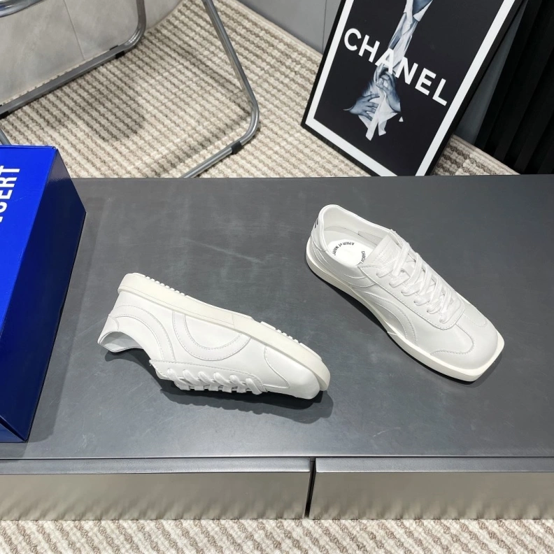 Modern Othxr Sneakers 208000