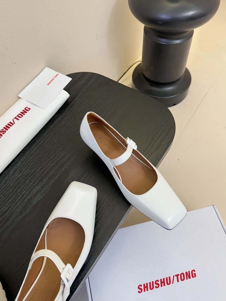 Othxr flat shoes Functional 208721